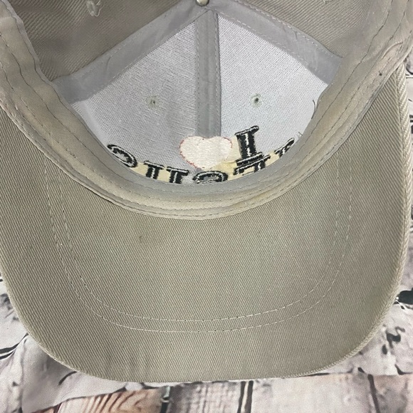 I love Jesus Christian Tan Hook & Loop Back Strap Size Adjustable Baseball Hat - Picture 2 of 7